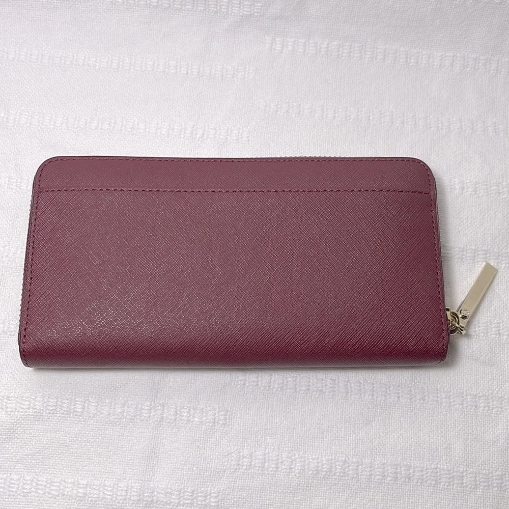 Authentic KATE SPADE ♠️ wallet - Picture 3 of 8